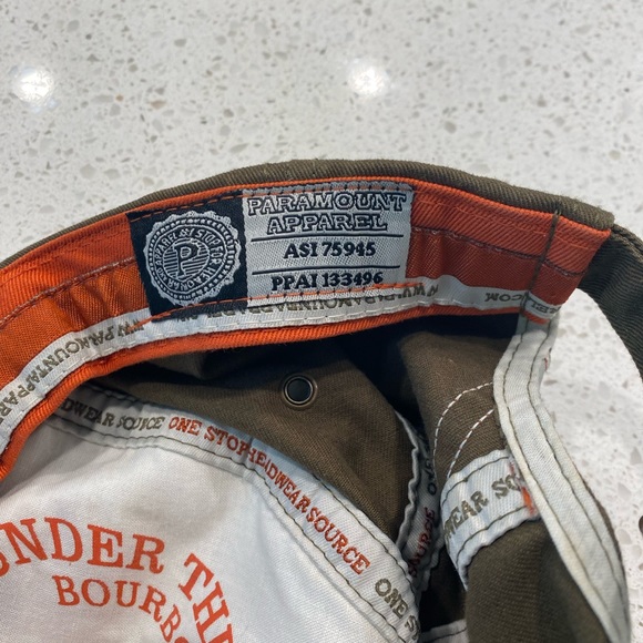 Khaki/green hat . Paramount apparel. Never worn - Picture 2 of 3